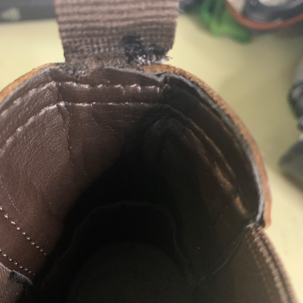 Clark's Collection Chelsea Boot - Picture 6 of 9